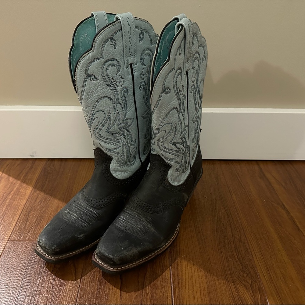 Vintage Ariat Blue & Black Leather Cowboy Western Boots Size 6